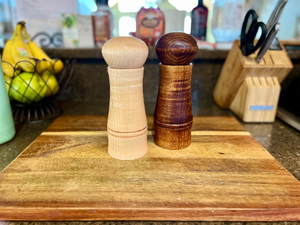 Salt and Pepper Grinders with Award-Winning Grinding Mechanism