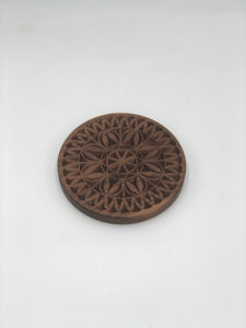 trivet, wood trivet, wood, black walnut, thomas fine woodworks, aaron thomas, walnut, pot holder